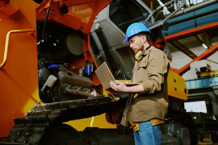 heavy machinery servicing brisbane